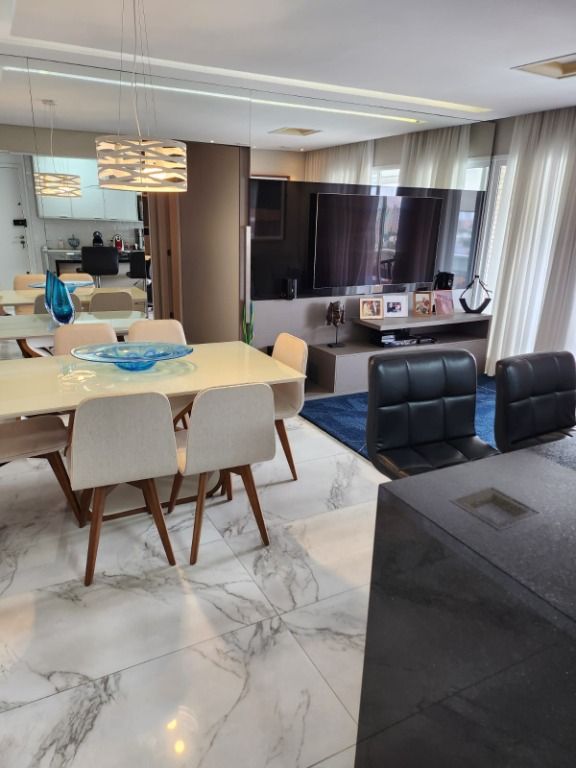 Apartamento à venda no Vila Baeta Neves: 