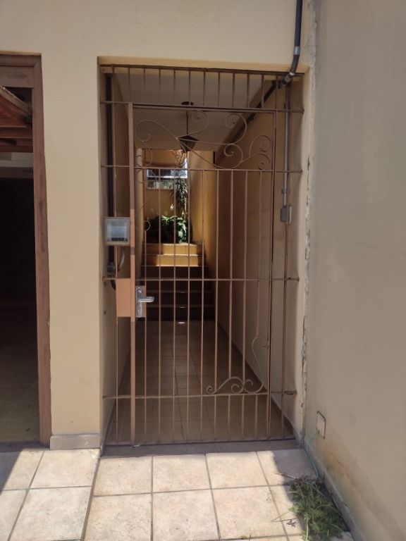 Sobrado à venda no Vila Valparaíso: 