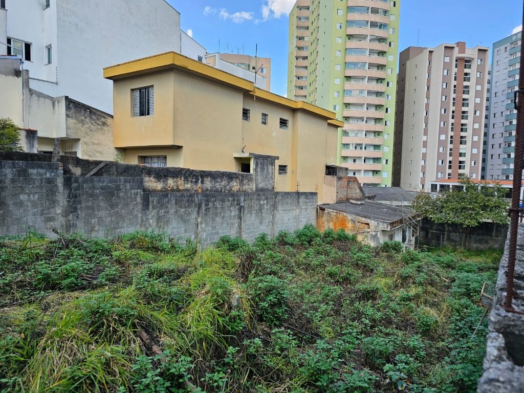 Terreno à venda no Vila Valparaíso: 