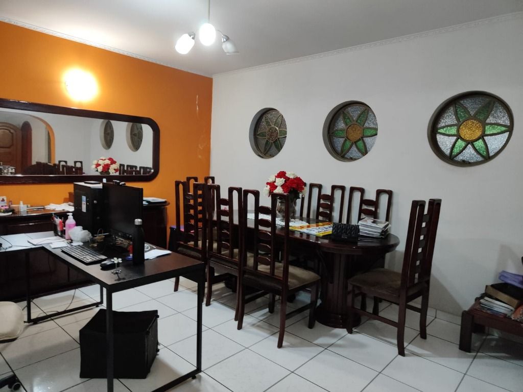 Sobrado à venda no Vila Scarpelli: 