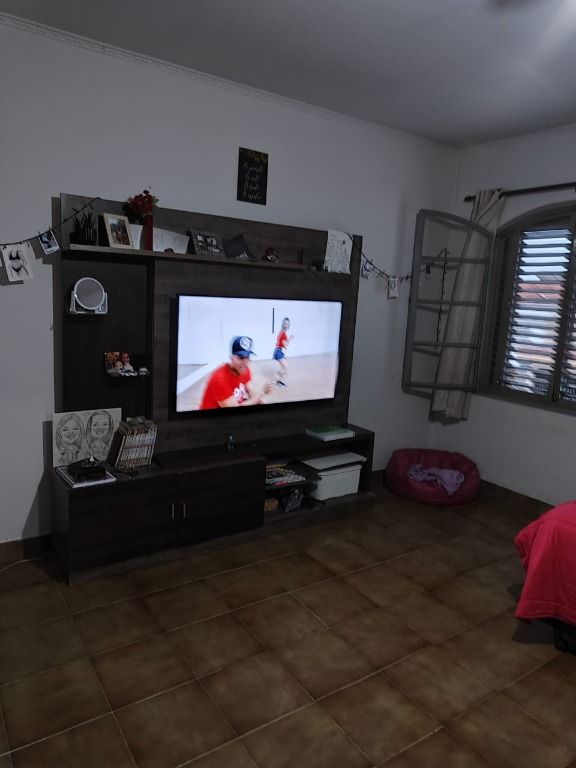 Sobrado à venda no Vila Scarpelli: 