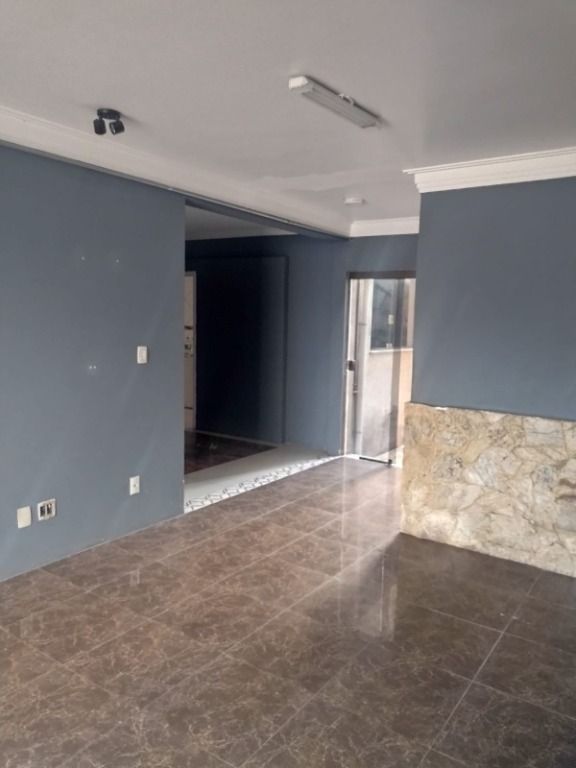 Casa à venda no Vila Helena: 