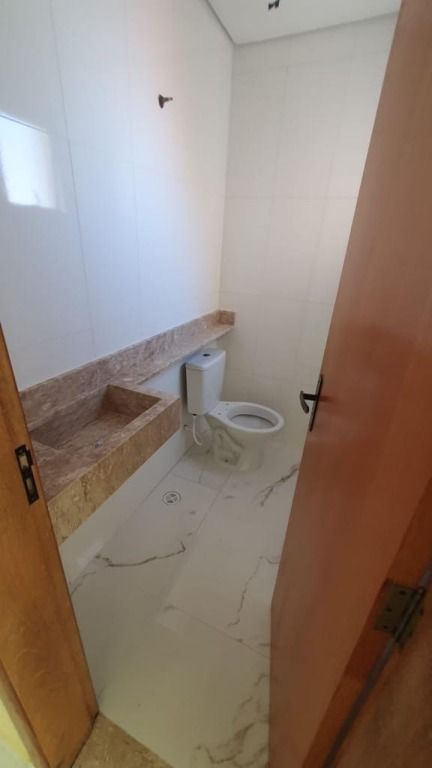 Cobertura à venda no Parque das Nações: 