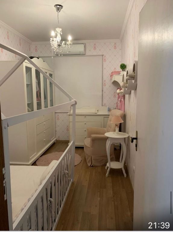 Terreno à venda no Jardim Primeiro de Maio (Chácara Fazendinha): 