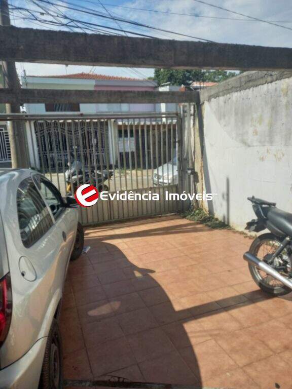 Sobrado à venda no Vila Scarpelli: 