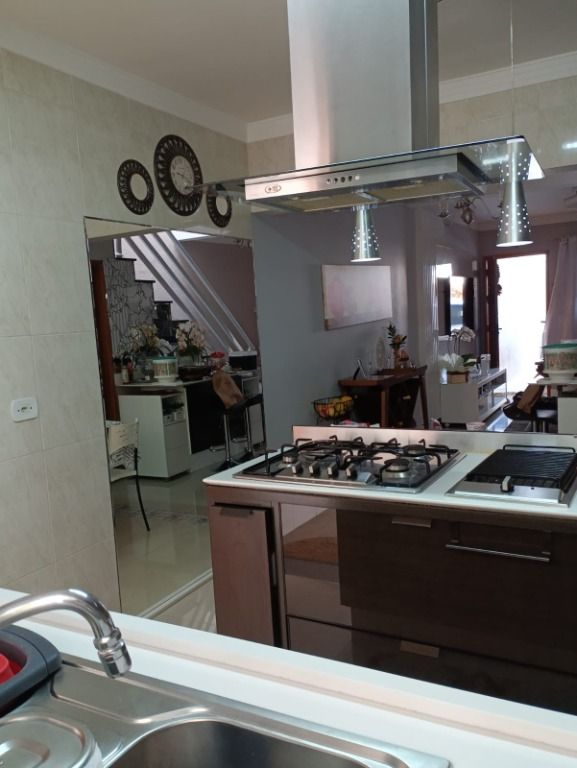 Sobrado à venda no Parque Bandeirante: 