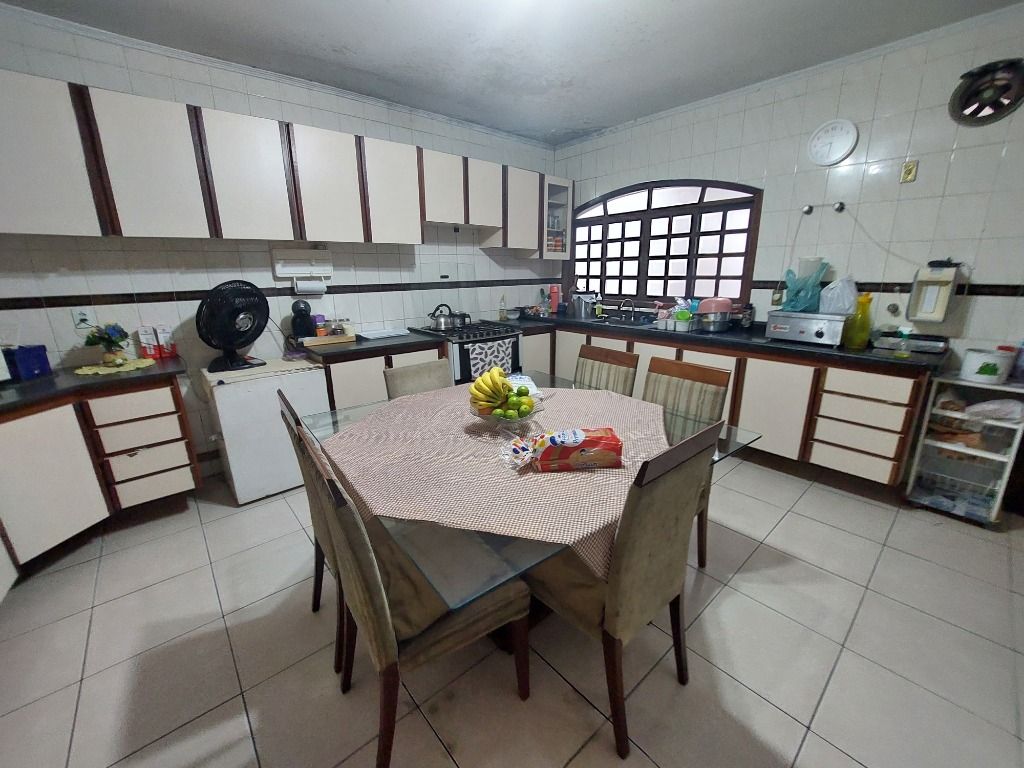 Sobrado à venda no Vila Suíça: 