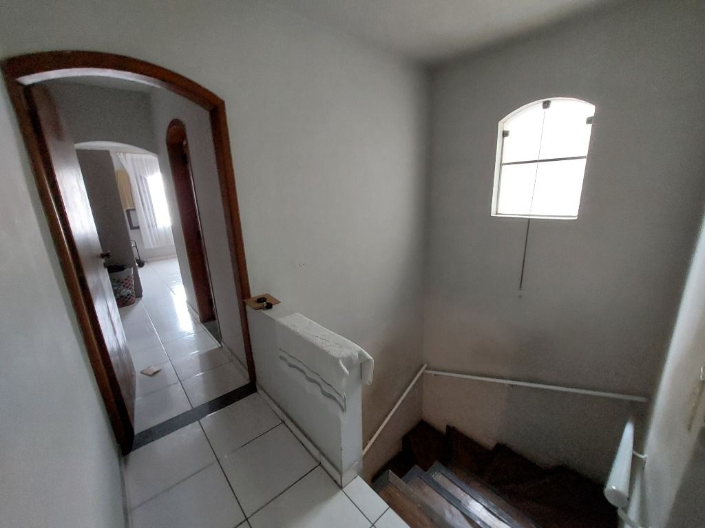 Sobrado à venda no Jardim Ocara: 