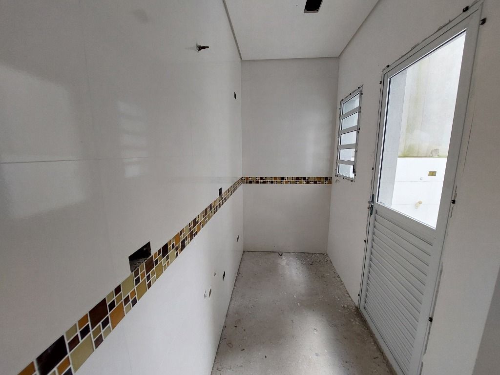 Apartamento à venda no Baeta Neves: 