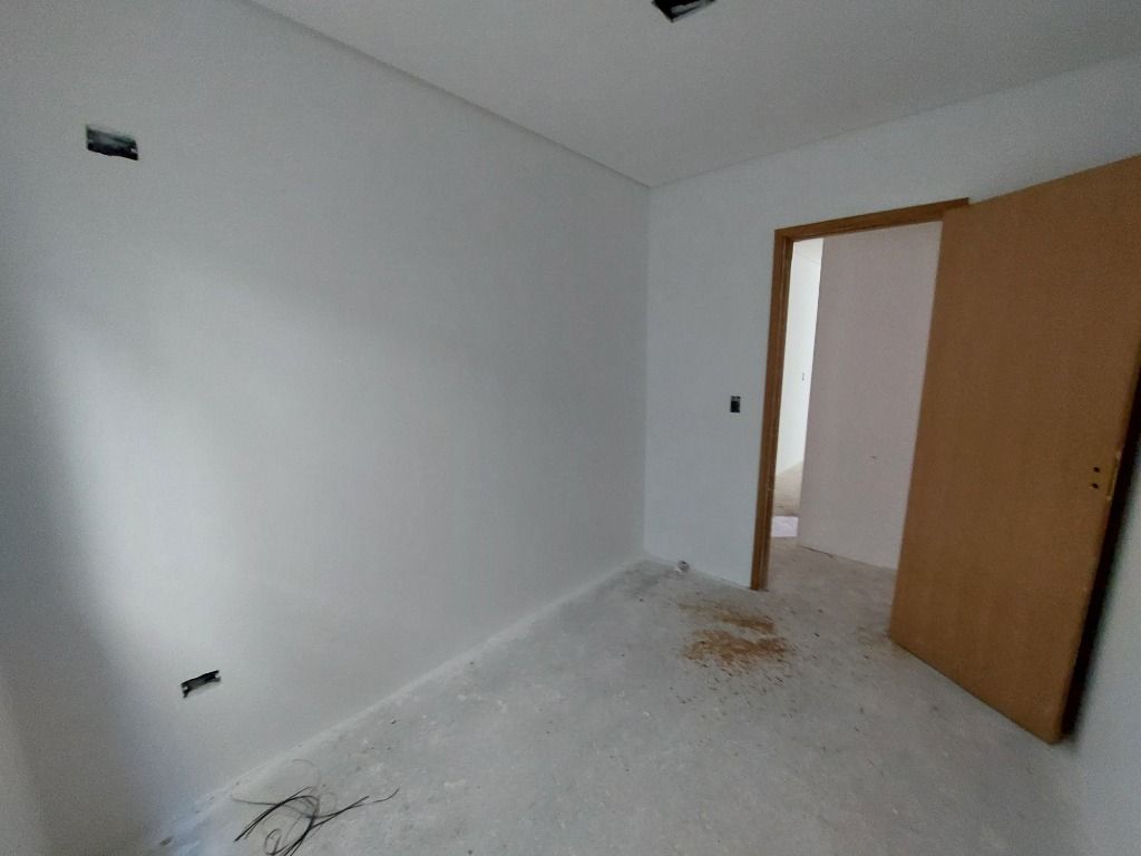 Cobertura à venda no Baeta Neves: 