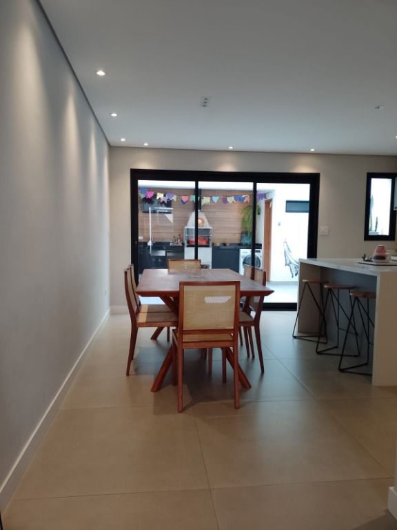 Sobrado à venda no Vila Floresta: 