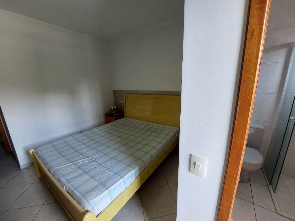 Sobrado à venda no Vila Cecília Maria: 