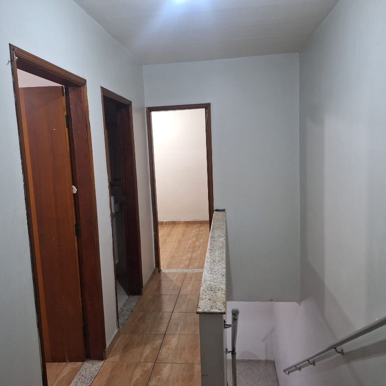 Sobrado à venda no Vila Vivaldi: 