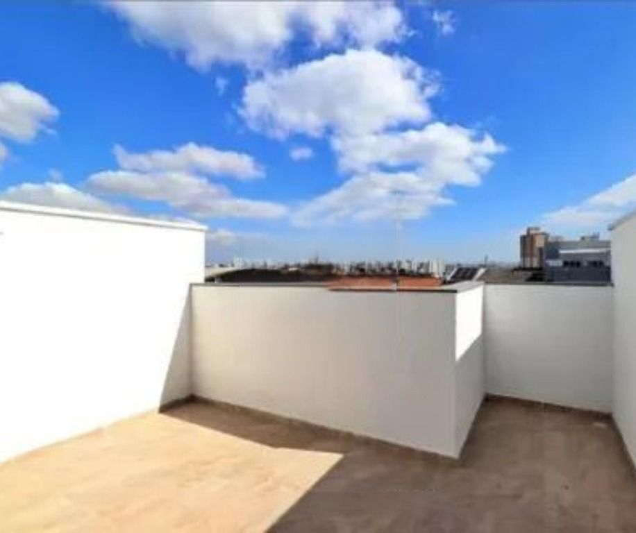 Cobertura à venda no Utinga: 