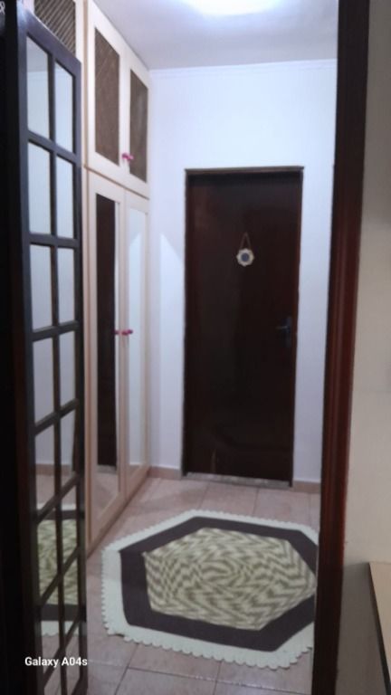 Sobrado à venda no Vila Linda: 