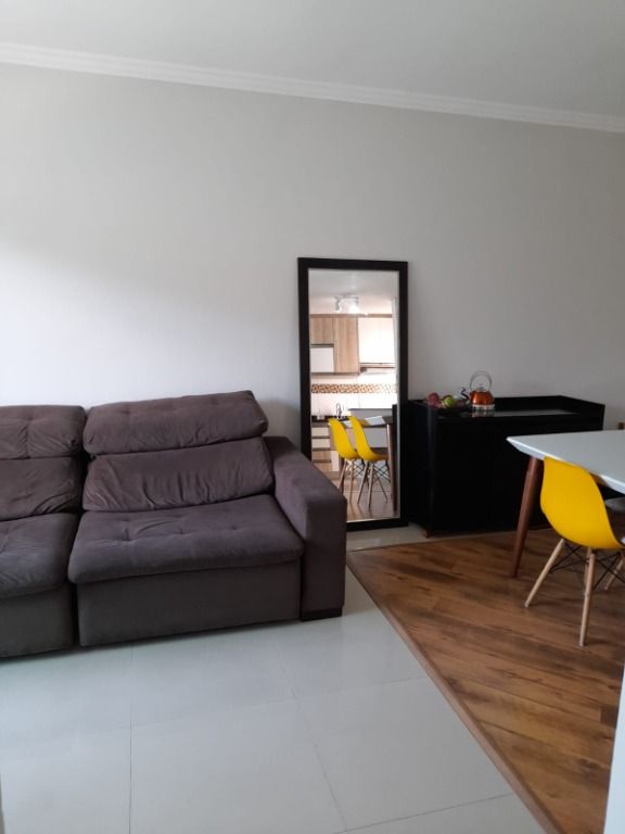 Apartamento à venda no Vila São João: 