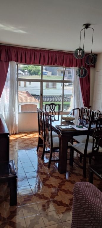 Sobrado à venda no Vila Valparaíso: 