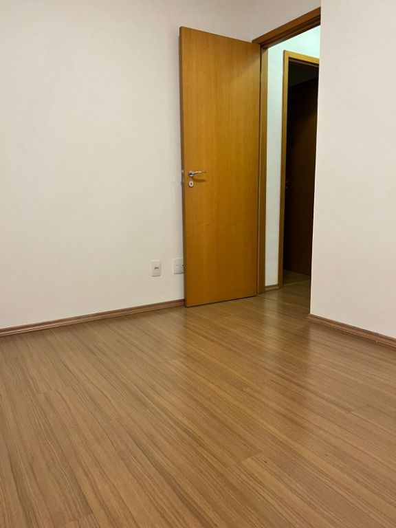 Apartamento à venda no Utinga: 
