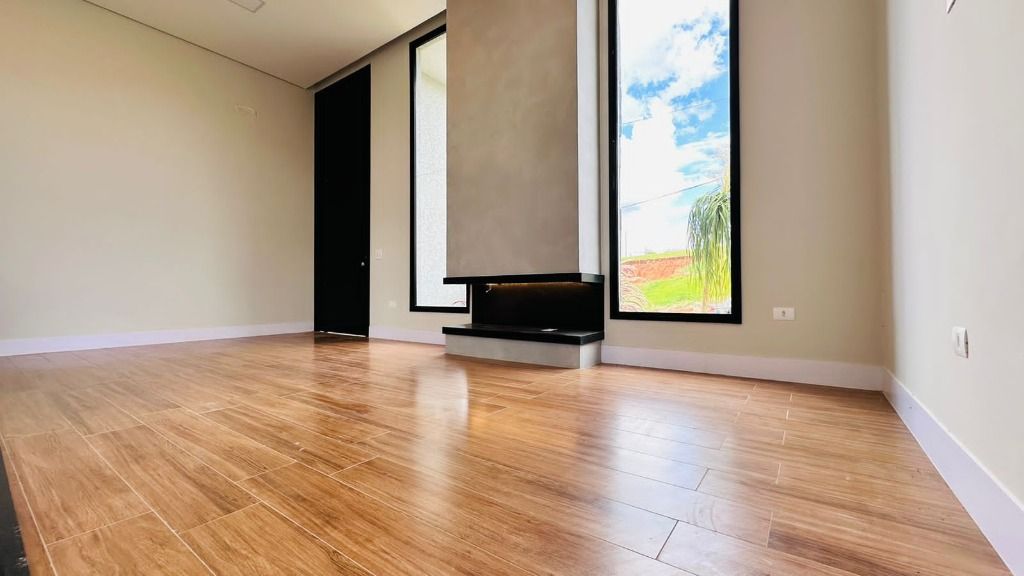 Sobrado à venda no Curitibanos: 