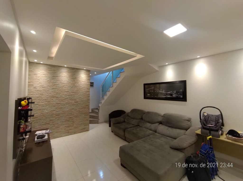 Sobrado à venda no Jardim Irene: 