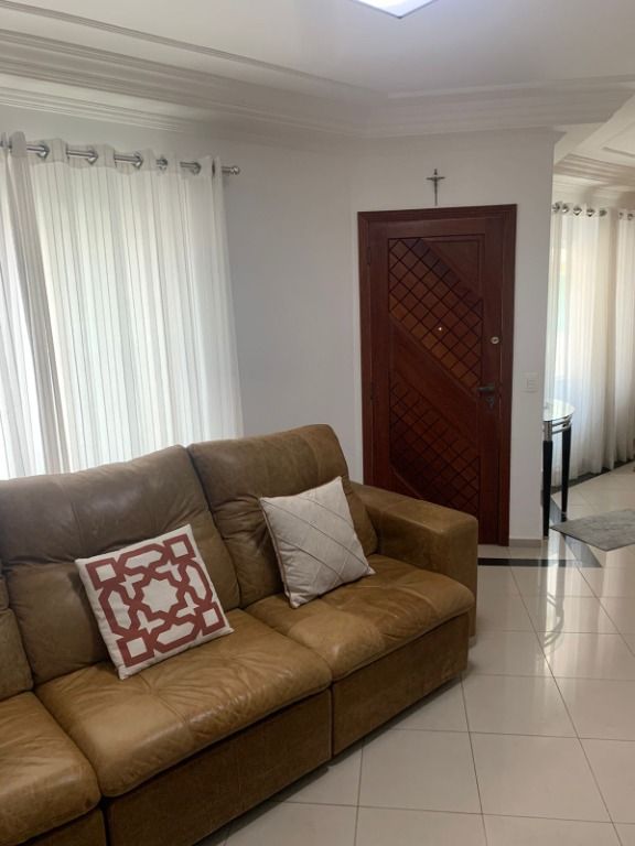 Sobrado à venda no Vila Scarpelli: 