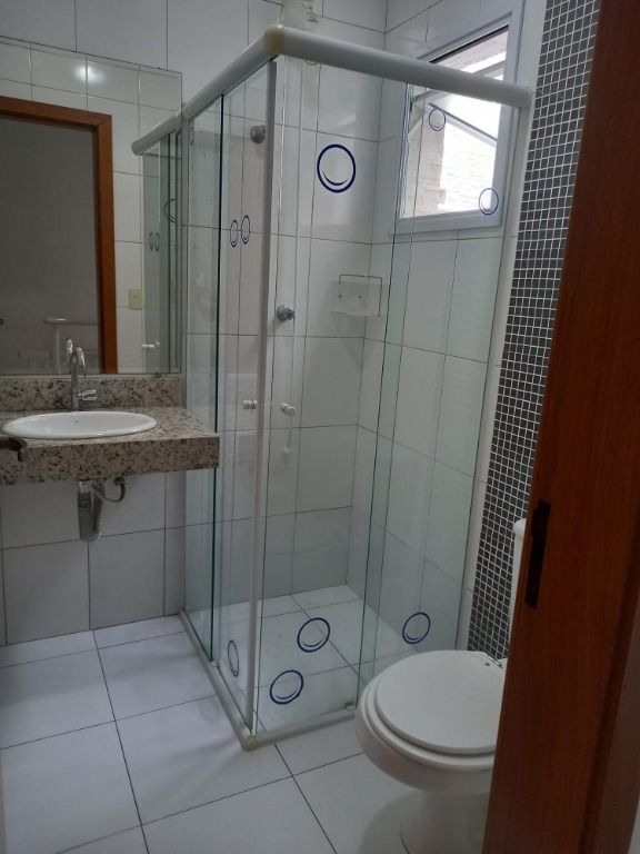 Sobrado à venda no Jardim Ocara: 