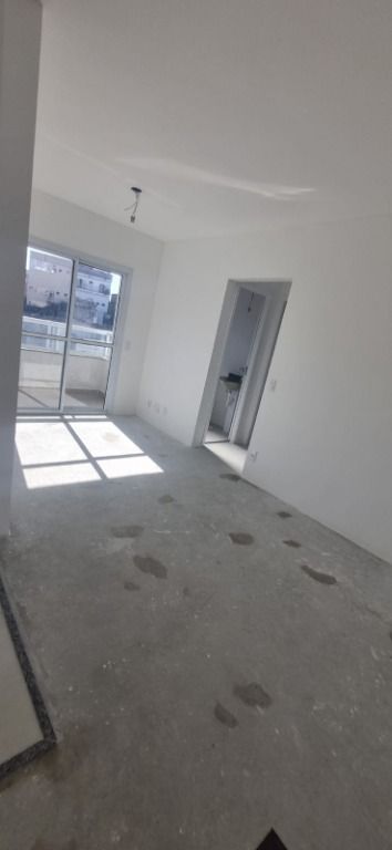 Apartamento à venda no Baeta Neves: 