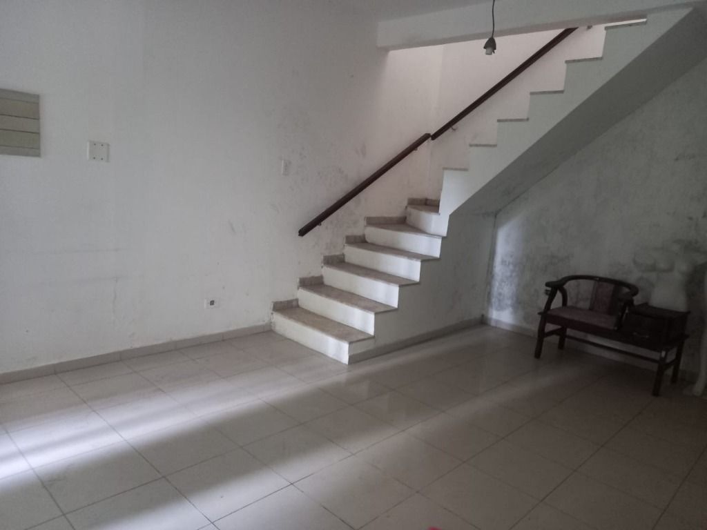 Sobrado à venda no Vila Bela Vista: 