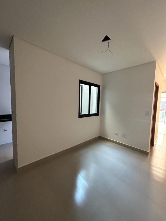 Apartamento à venda no Vila Valparaíso: 