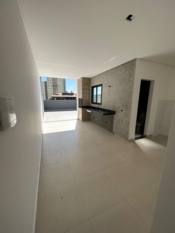 Cobertura à venda no Vila Valparaíso: 