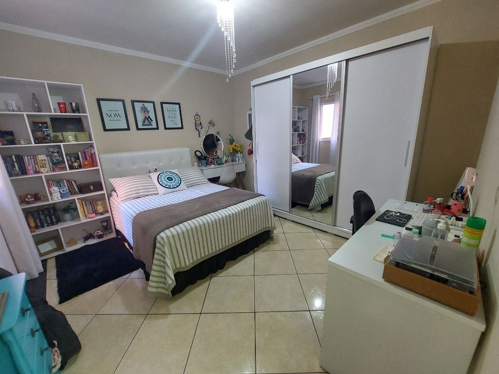 Sobrado à venda no Vila Tibiriçá: 