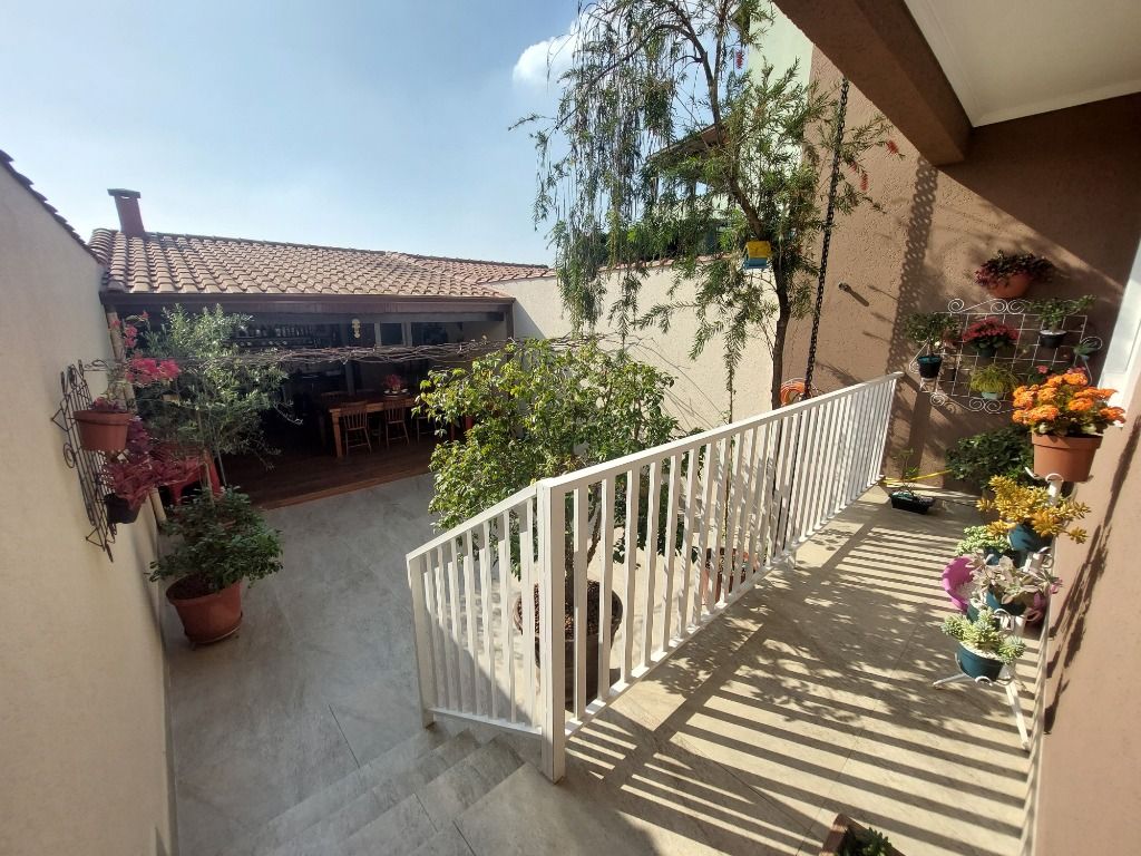 Sobrado à venda no Vila Tibiriçá: 