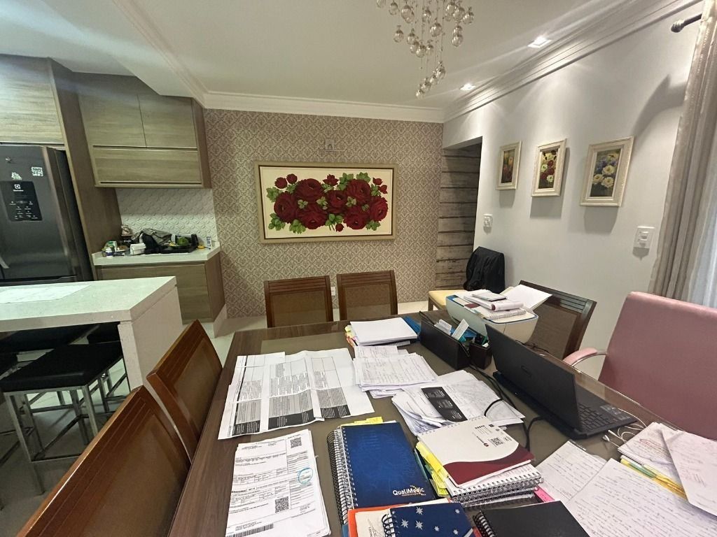 Sobrado à venda no Jardim Santo Antônio: 