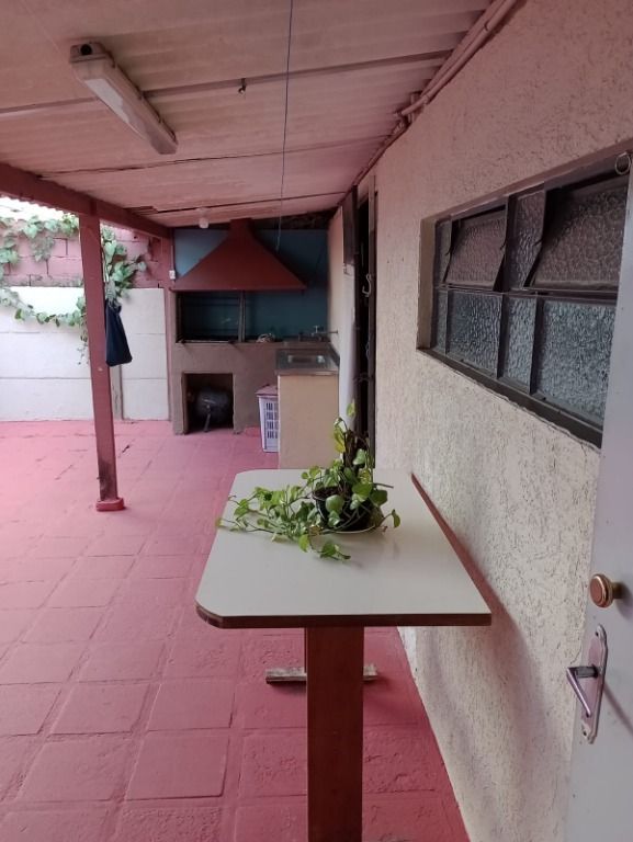 Casa à venda no Jardim Stella: 