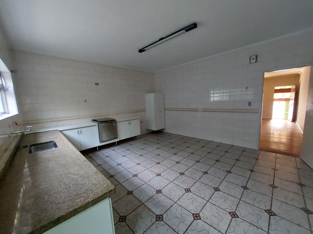 Sobrado à venda no Vila Scarpelli: 