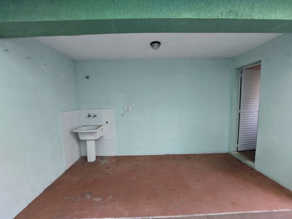 Sobrado à venda no Vila Scarpelli: 