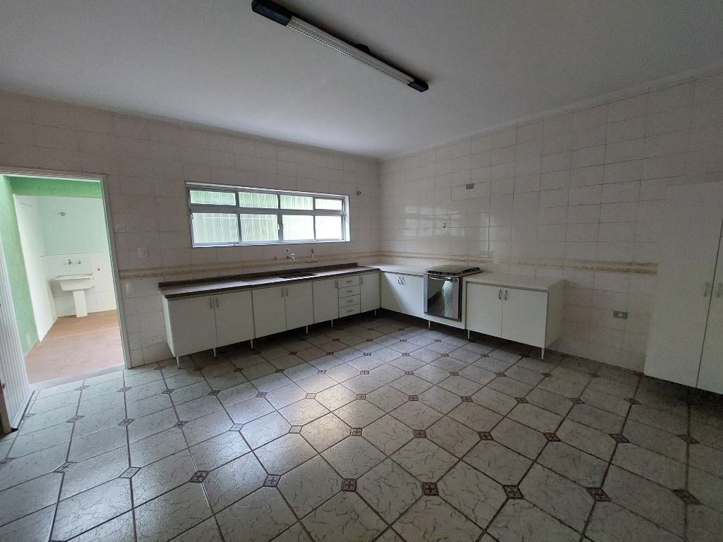 Sobrado à venda no Vila Scarpelli: 