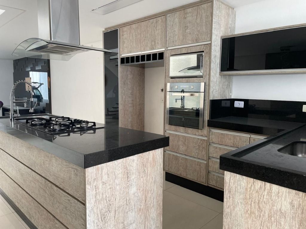 Sobrado à venda no Vila Vilma: 