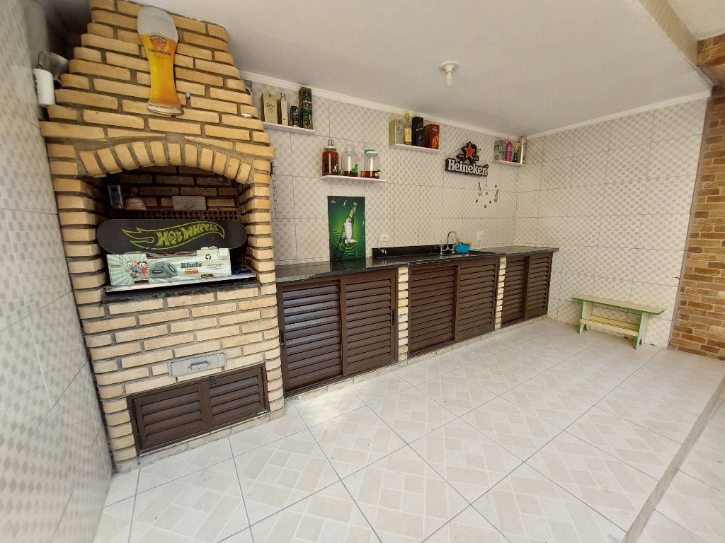 Sobrado à venda no Vila Scarpelli: 