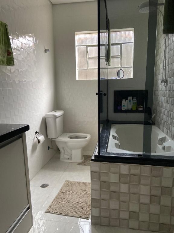 Sobrado à venda no Vila Guarará: 