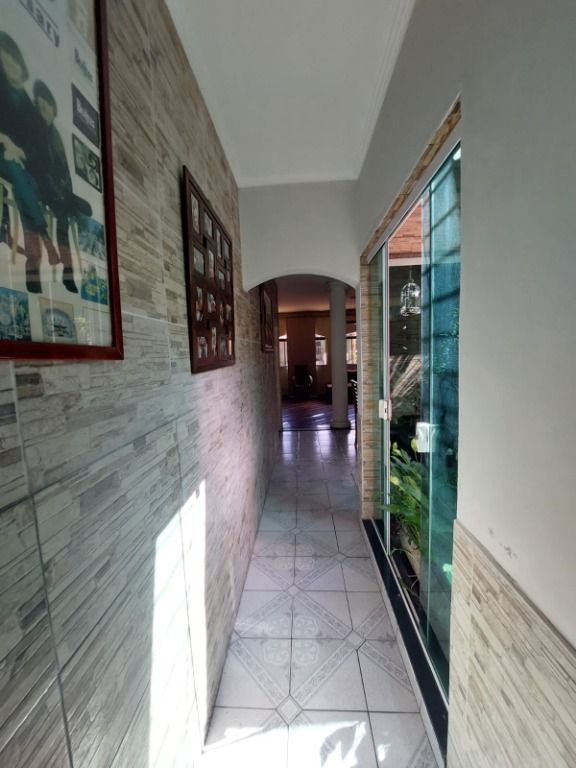 Casa à venda no Jardim Ipanema: 