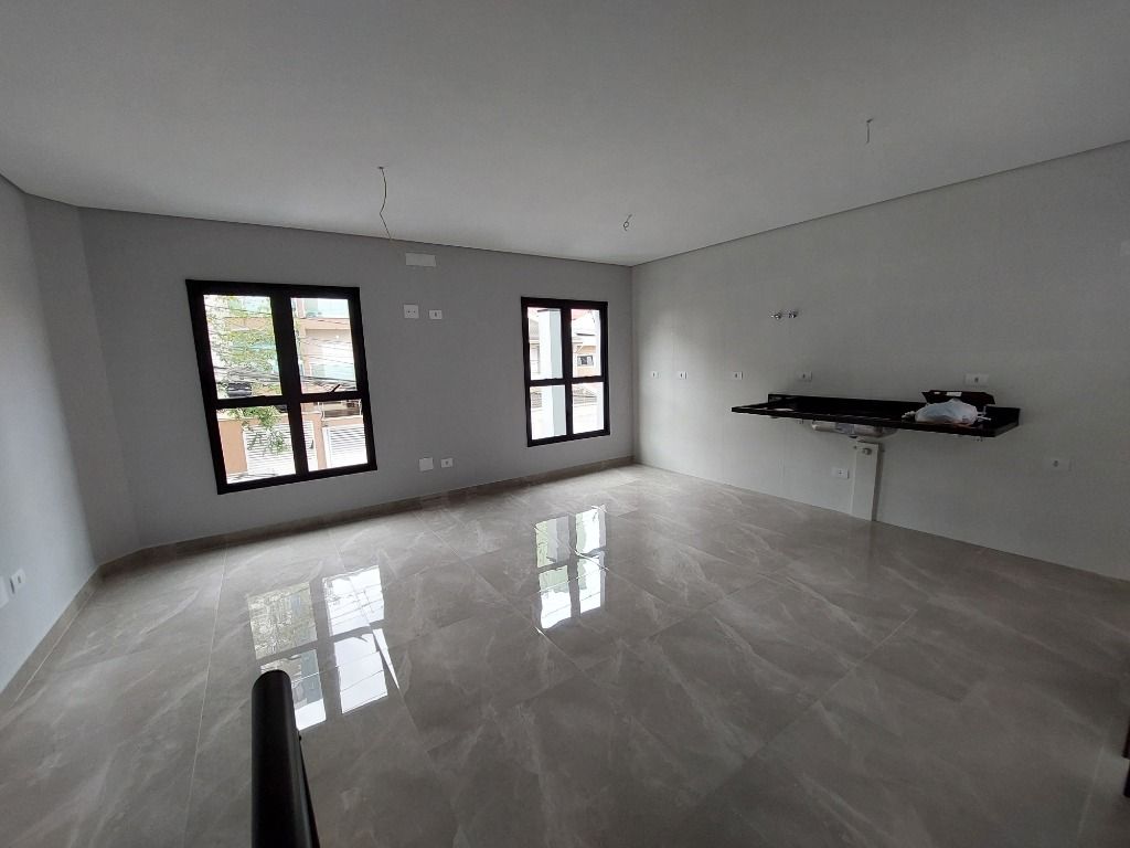 Sobrado à venda no Jardim Paraíso: 