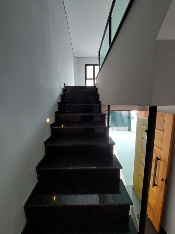 Sobrado à venda no Jardim Paraíso: 