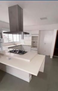 Sobrado à venda no Olímpico: 