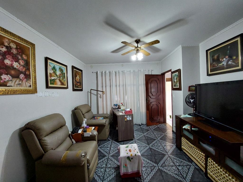 Sobrado à venda no Vila Scarpelli: 