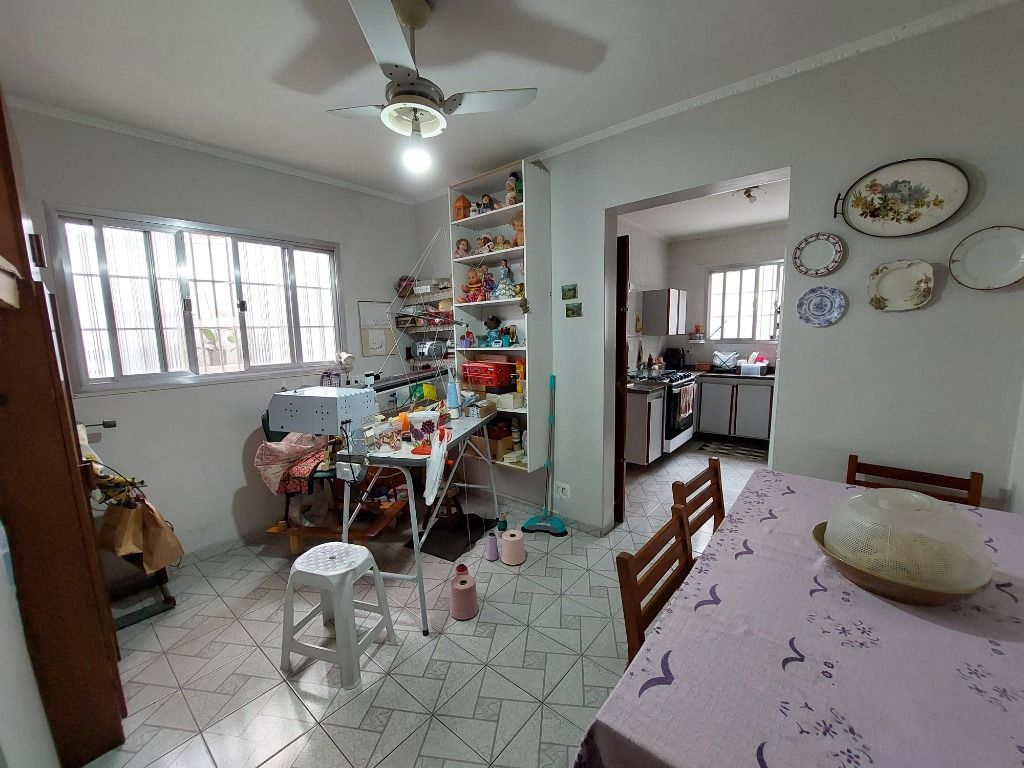 Sobrado à venda no Vila Scarpelli: 