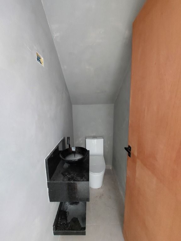 Sobrado à venda no Cerâmica: 