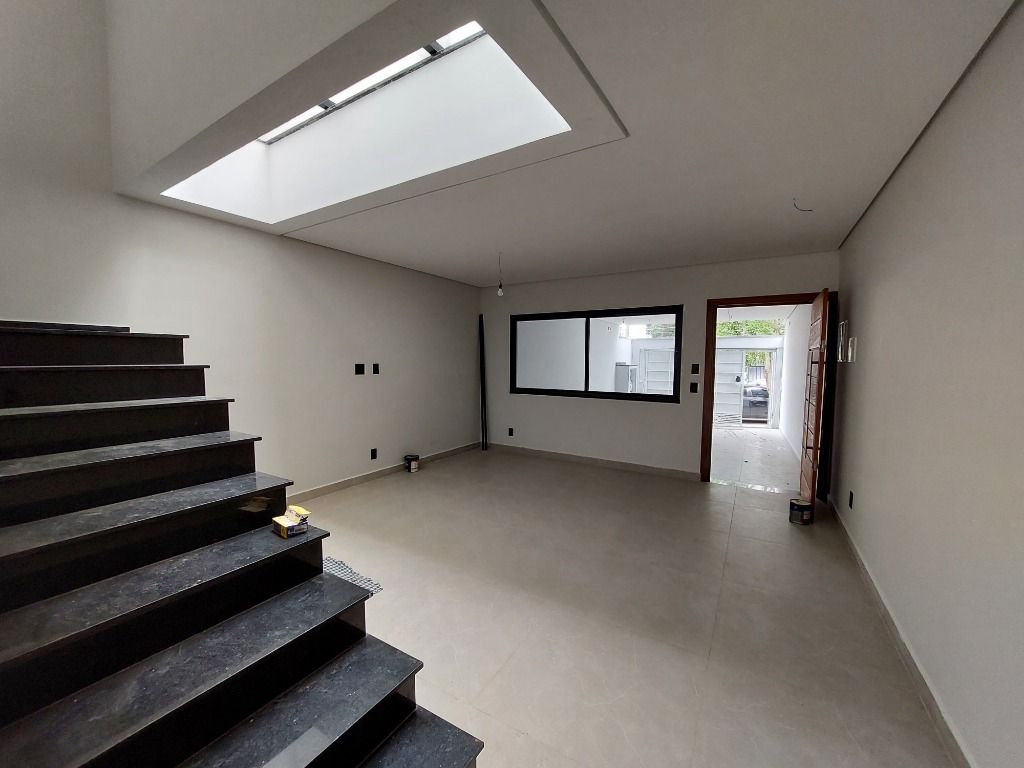 Sobrado à venda no Cerâmica: 