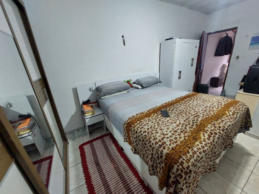 Sobrado à venda no Cata Preta: 