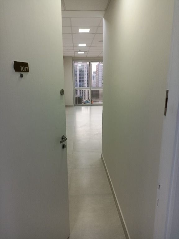 Sala à venda no Vila Mariana: 